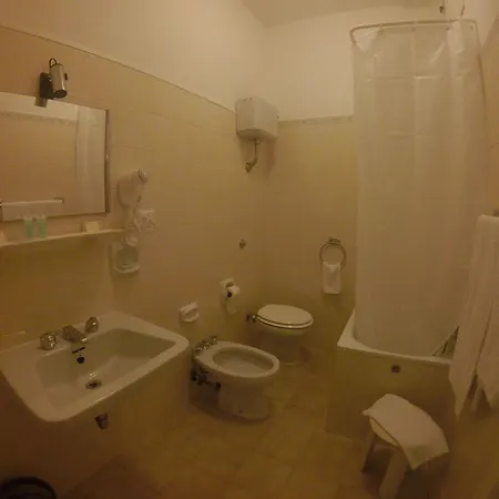 Hotell Riviera