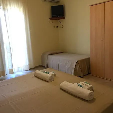 Riviera Hotell 4*